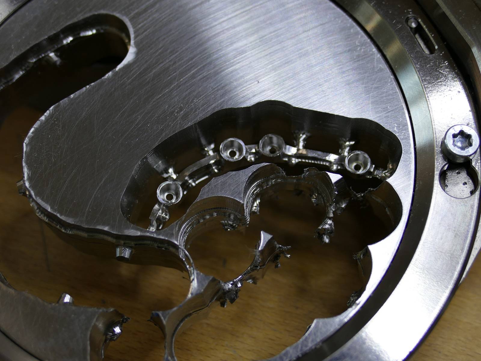 Usinage en Titane d'une barre implantaire